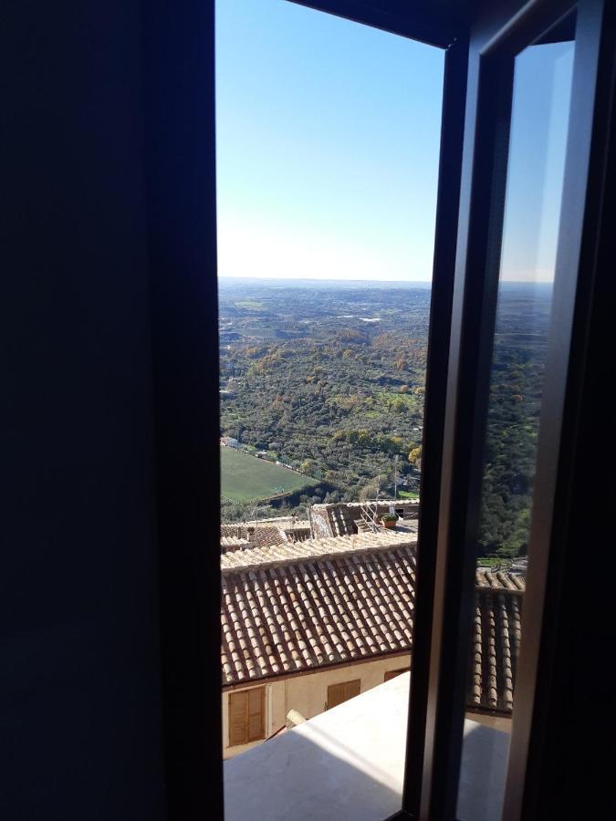 Ferienwohnung Guidonia Montecelio Exterior foto